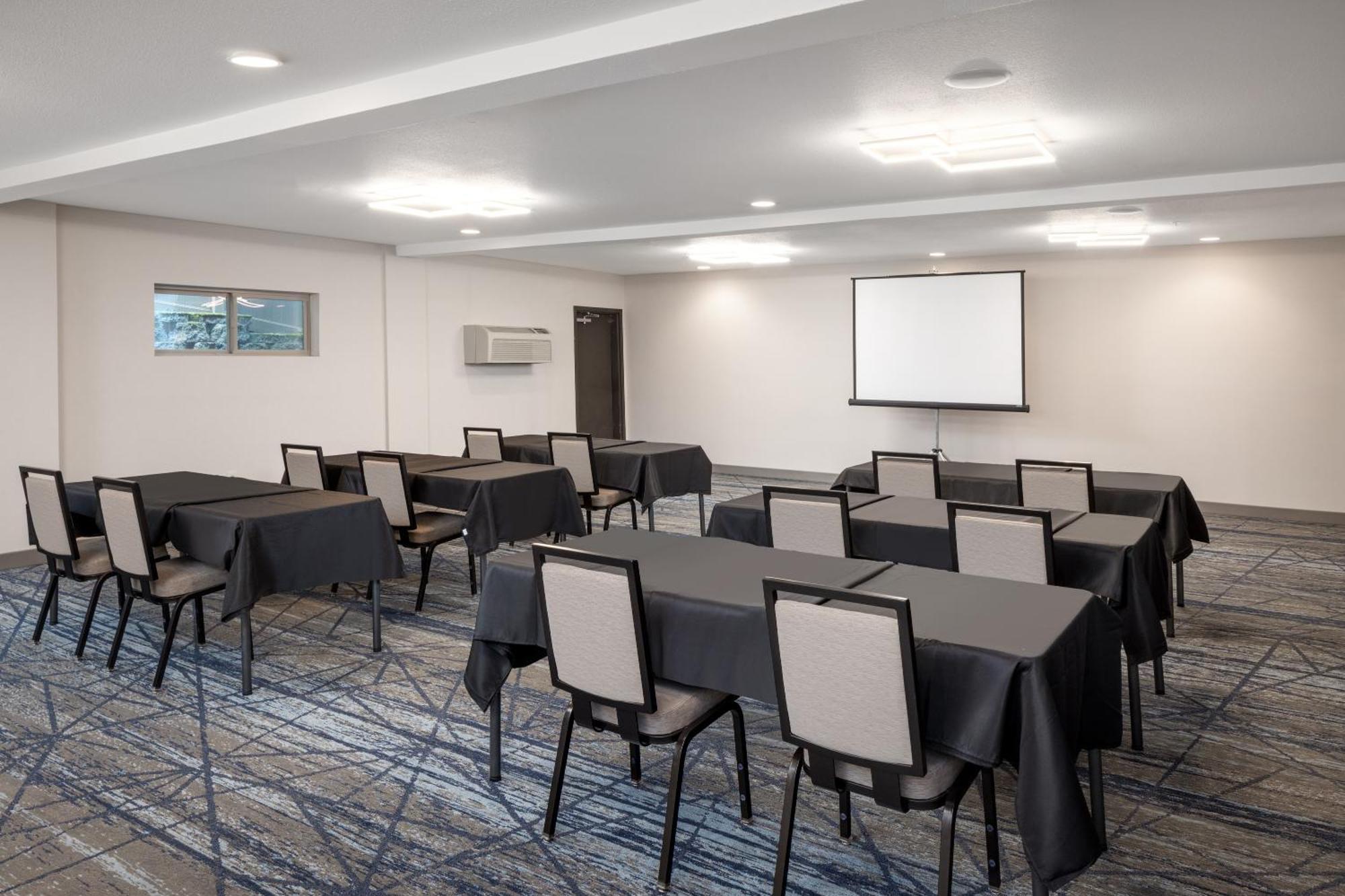 Holiday Inn Express Portland South - Lake Oswego By Ihg Dış mekan fotoğraf