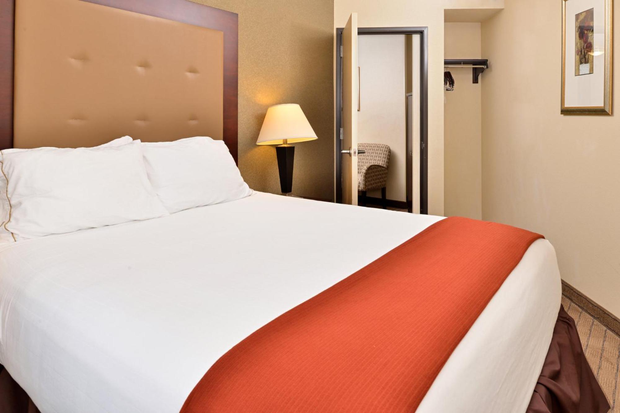 Holiday Inn Express Portland South - Lake Oswego By Ihg Dış mekan fotoğraf